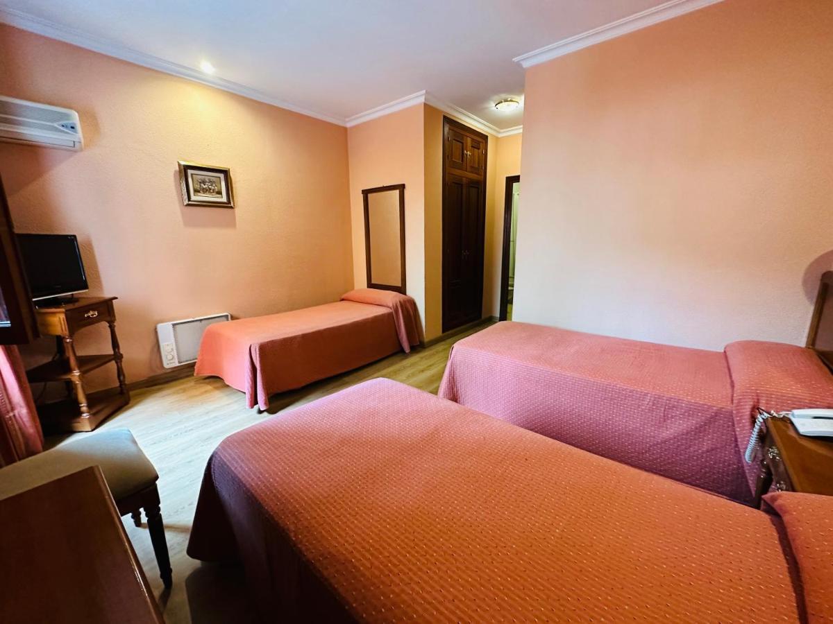 Hotel Los Castanos Аракена Екстериор снимка